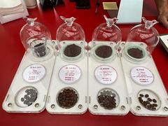 -UNI UNI(环亚凯瑟琳店)