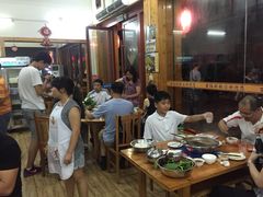 苗伯妈红酸汤-苗伯妈酸汤火锅