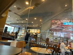 大堂-星巴克(保定华创广场店)