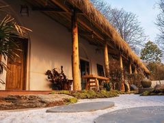 -悟空山宿陨石私汤温泉酒店(神舟大道地铁站店)