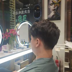 点击看大图 -卡尔诗·科技美肤连锁
