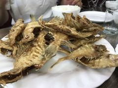 炸小偏口鱼-林之六八·6886大连老菜馆