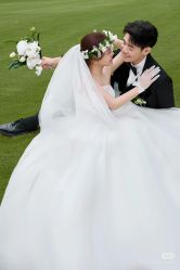 -喜爱高定婚纱摄影