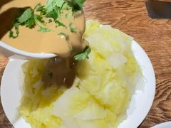 -清真吴记门钉肉饼·喜多利