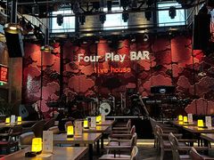 -FOUR PLAY BAR