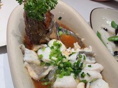 油淋鲈鱼-鹿港小镇(黄金店)