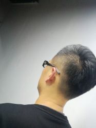 -镁连社·美联社
