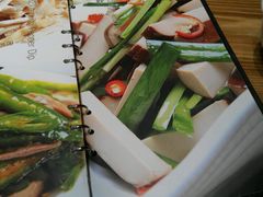 -自贡盐帮菜·玩辣餐厅(樱花园西街店)