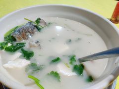 -红炎炎农家菜老字号(金水台店)