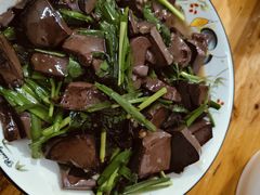 韭菜猪血-海口滨海新村143号海南老字号炒菜店