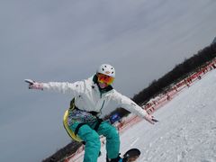 -鳌山滑雪度假区
