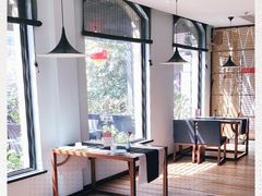 -荷风细雨·中国茶宴(碧云店)