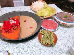 -鸿姐老火锅(花园路店)