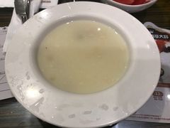 奶油蘑菇汤-豪客来牛排(新街口羊皮巷店)