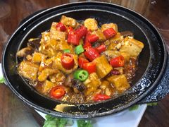 -三江源美食城
