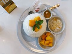 芒果雪冰-Cheevit Cheeva(Sirimangkalajarn)