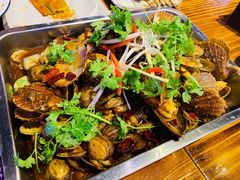 -马路牙子地桌烤肉(工体店)