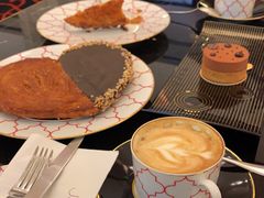 -Salon de The de Joel Robuchon(外滩18号店)
