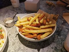 -芭莉与彩虹西餐厅(成都合生汇店)