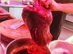 -五指山生态小黄牛(皮皮虾海鲜广场店)
