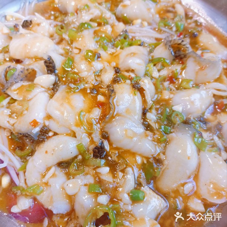 尝鲜街头美味指南，川菜就选它家[爱心]