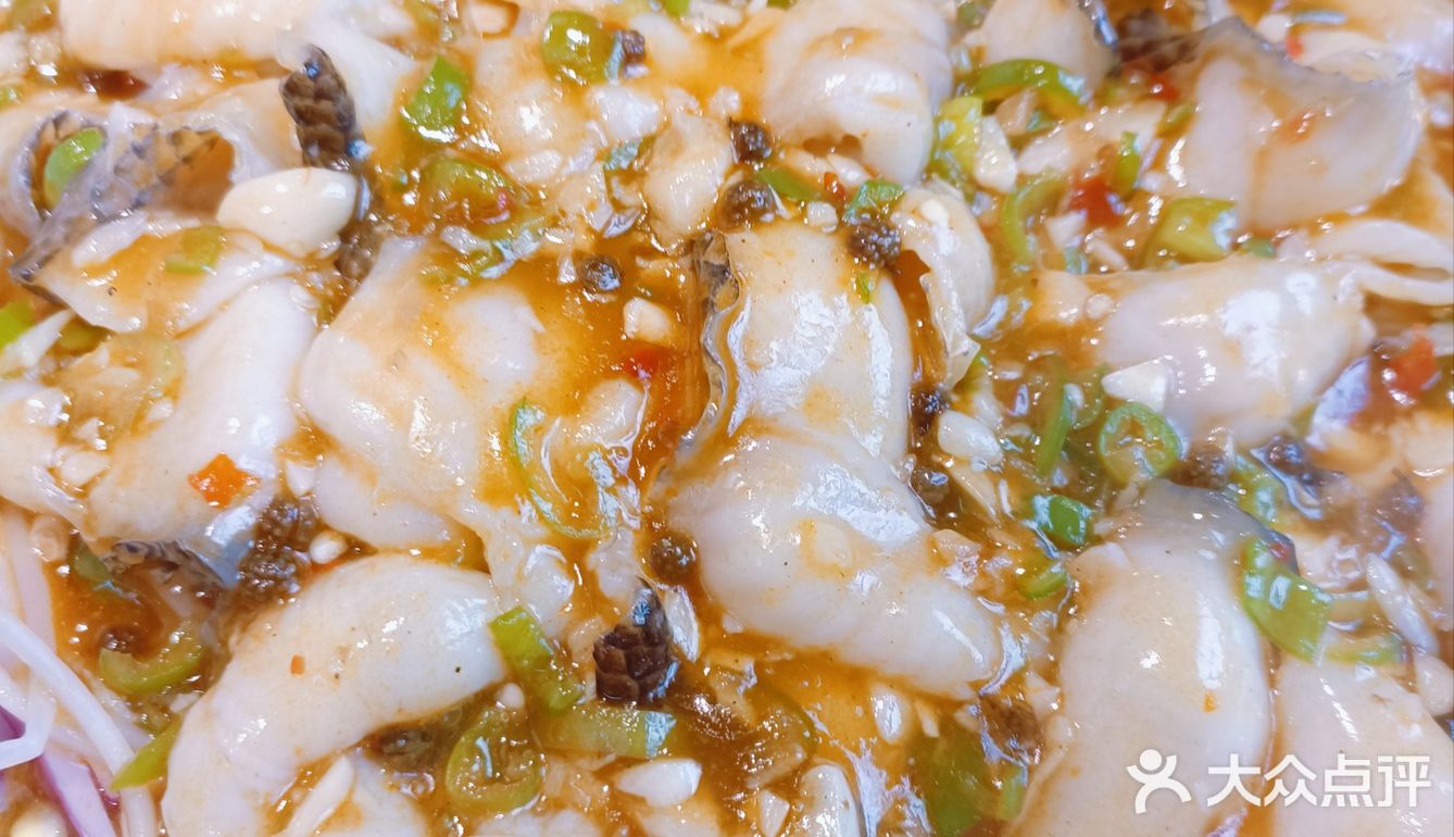 尝鲜街头美味指南，川菜就选它家[爱心]