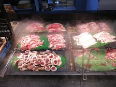 -海吃海喝海鲜烤肉炭火主题自助餐(朝阳店)