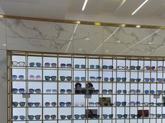 -世纪大明眼镜·蔡司战略授权店(汉街店)