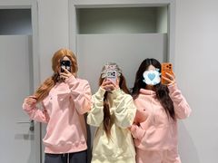 -王府井奥莱棋盘山小镇