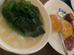 -广州汇华希尔顿逸林酒店