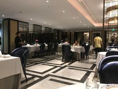 大堂-Yan Ting 宴庭中餐厅(上海静安瑞吉酒店)