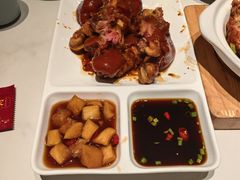 -老周家酱卤猪蹄私房菜(克拉玛依西街店)