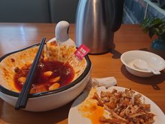 -莲餐厅·湖北菜·潜江小龙虾店(愚园路店)