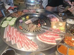 -哈哈碳都·牛肋条无限自助烤肉(宝龙店)