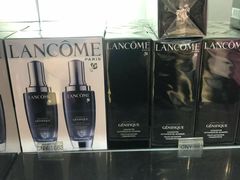 -日上免税店(三径路t3店)