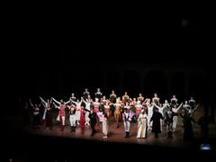 -交通银行前滩31演艺中心