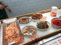 -佰烧海鲜烤肉火锅自助(台东步行街店)