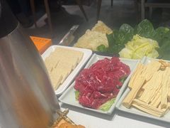 -老王全牛宴·鲜牛肉牛杂火锅(总店)