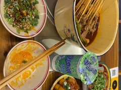 -拈签一笑黄牛肉辣卤串串