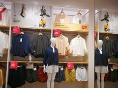 -优衣库(南宁江南万达店)