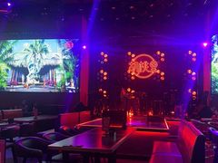 -胡桃里乐队酒馆(鎏嘉码头店)