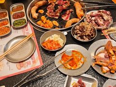 -炽城·烤肉名家(鸿达中央广场店)