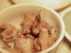 盐焗乳鸽-岭南真味·匠心粤菜(K11店)