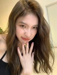 -菲·木田moontin造型salon