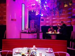 大堂-巴特餐饮6加1音乐餐吧·新疆菜