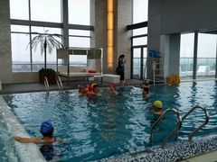 -上海浦东康桥绿地假日酒店
