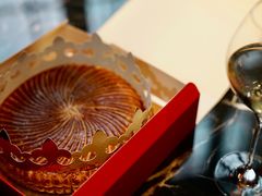 -Salon de The de Joel Robuchon(外滩18号店)
