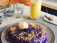 -The Sunny Side Cafe Station 1