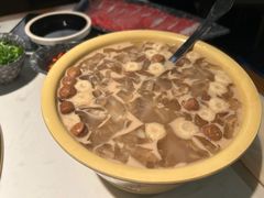 创世纪冰粉-哥老官重庆美蛙鱼头(宝山龙湖店)