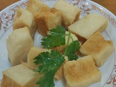 -正宗普宁豆干坊·洪记砂锅粥(红领巾路店)